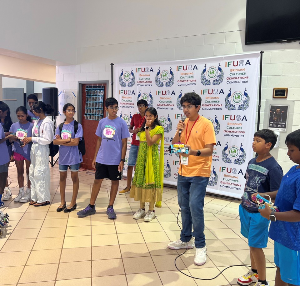 STEM Outreach volunteers gathered for a community project